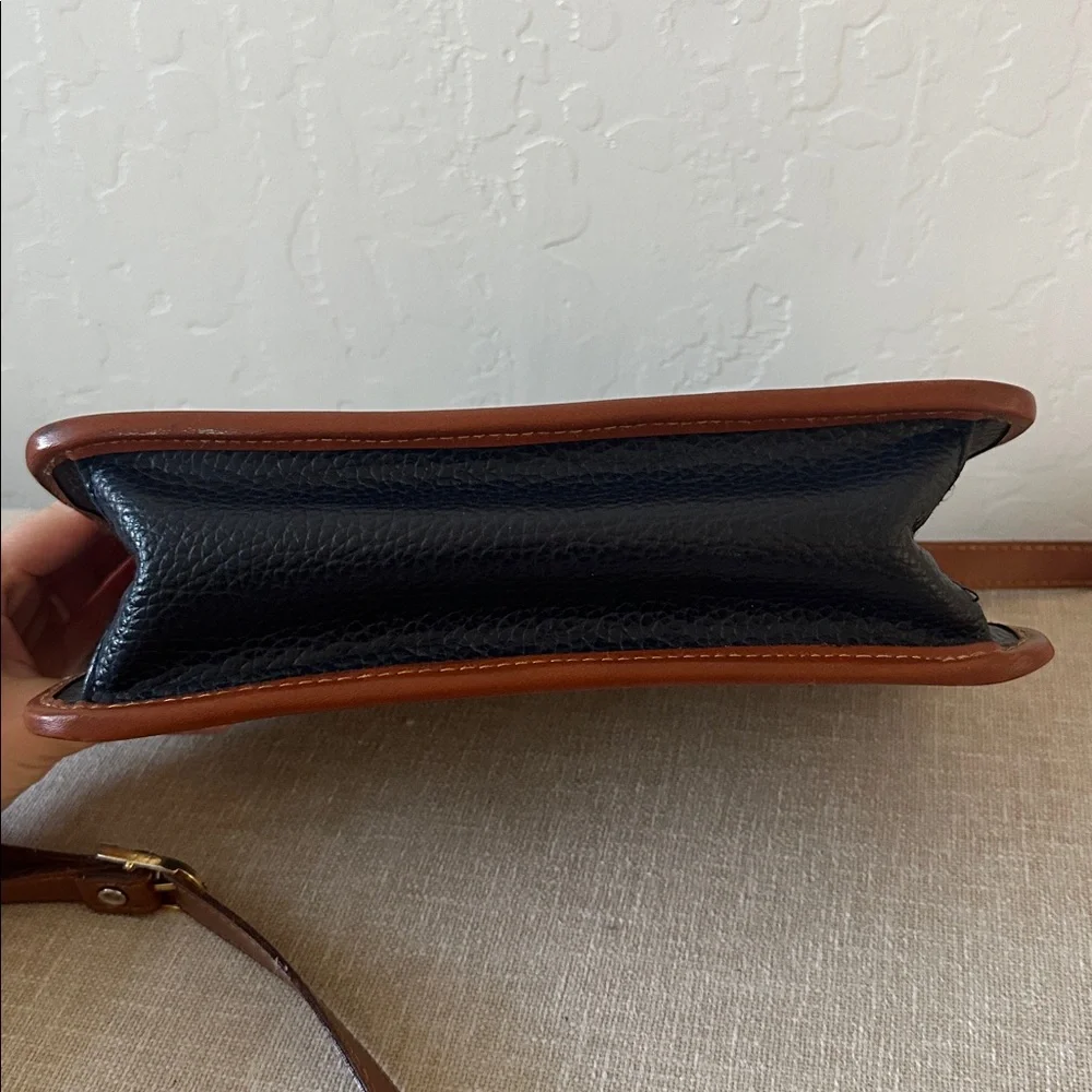 Dooney & Bourke Vintage Leather Shoulder Bag - Picture 8 of 13